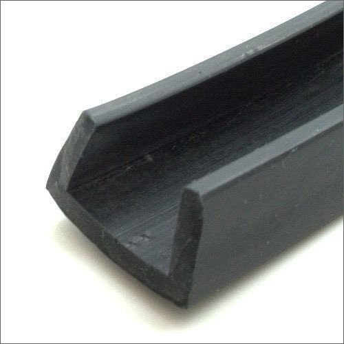 karet jepit kaca bentuk U pesegi karet u list kaca 5mm plat 5 mm