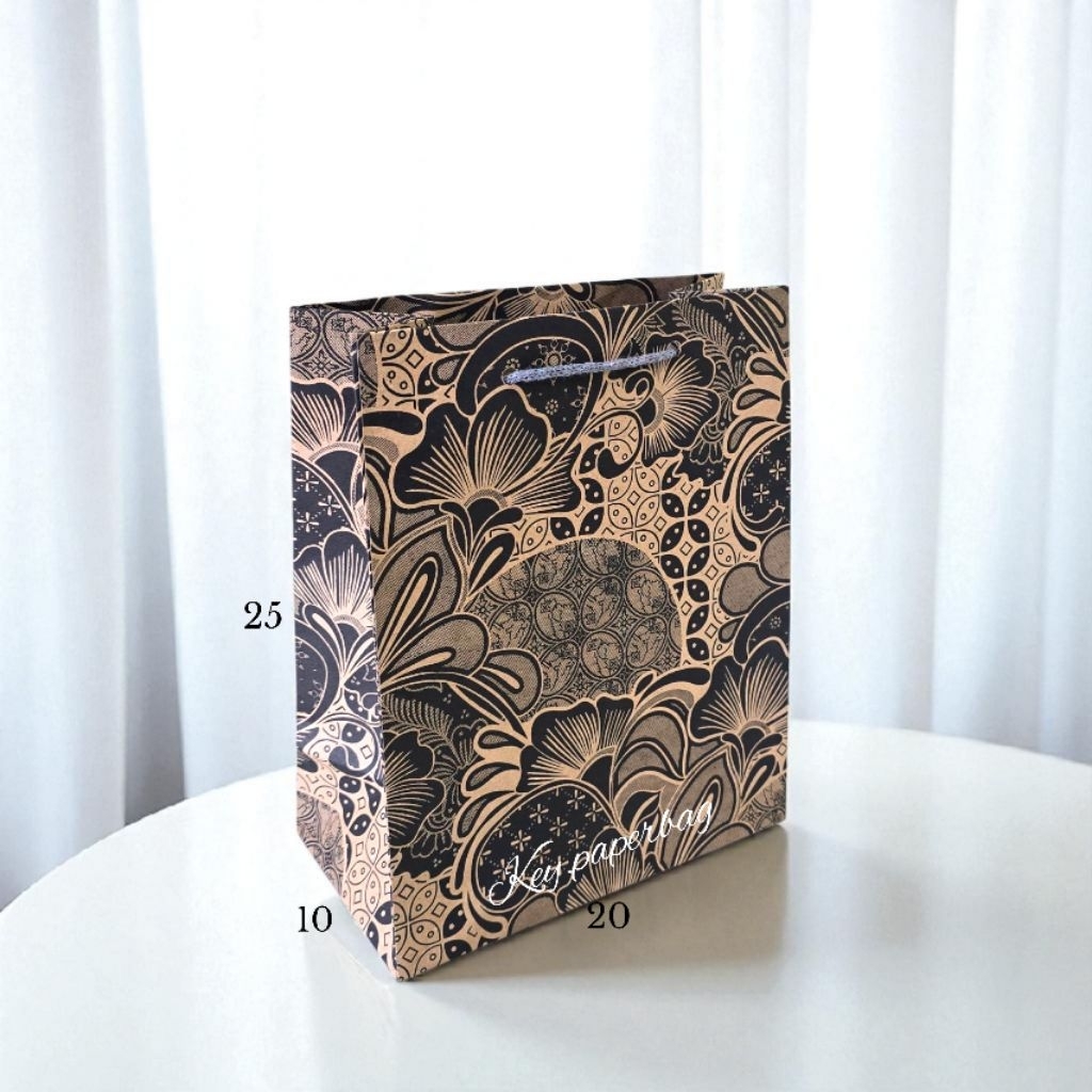 Paper Bag Motif Uk 20x25 / Tas Kertas Batik