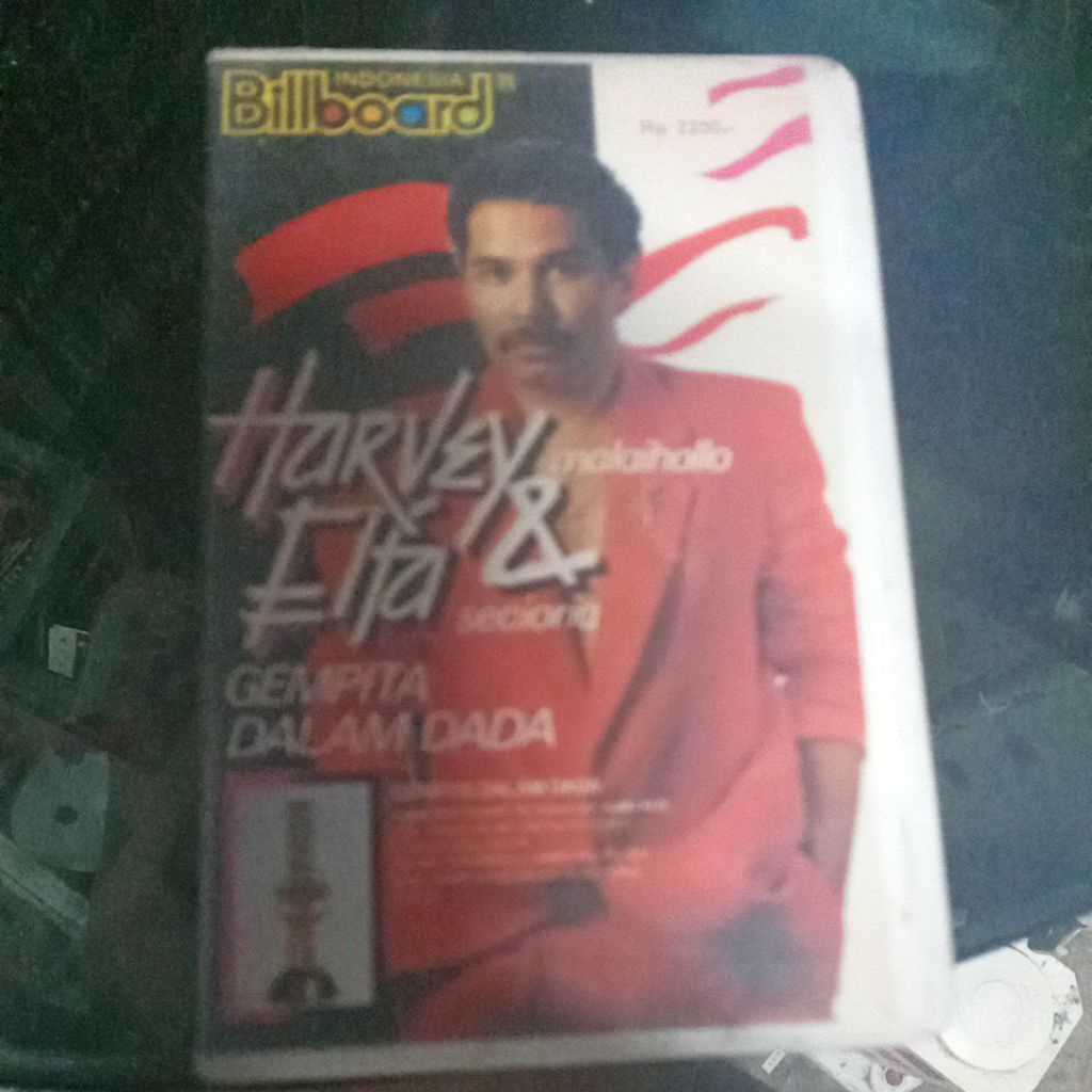 kaset pita HARVEY MALAIHOLO & ELFA SECIORIA SB075