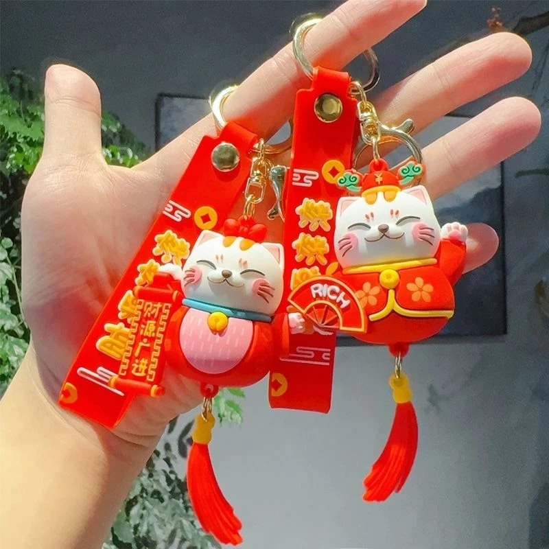 Gantungan Kunci Kartun Maneki Neko Kucing Keberuntungan Liontin Souvenir