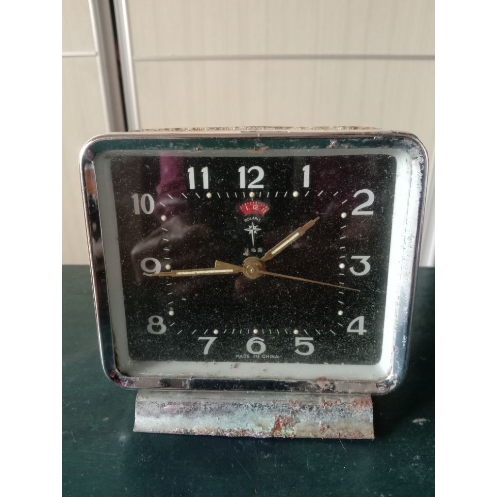 Jam weker jadul antik kuno Made in China ORI