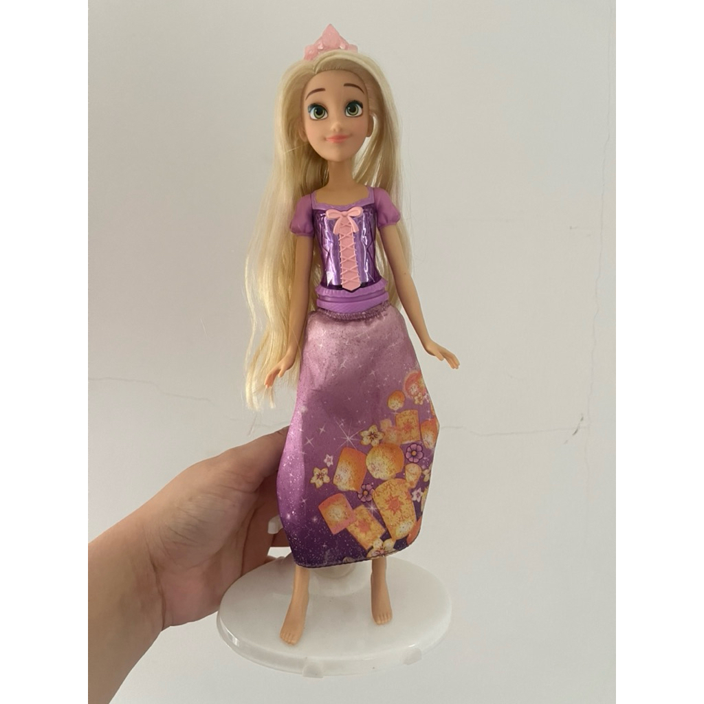 boneka barbie rapunzel preloved