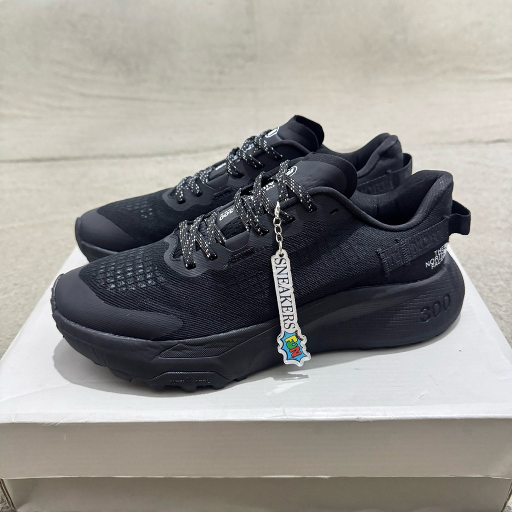 SEPATU RUNNING TNF ALTAMESA300 FULL BLACK PREMIUM ORIGINAL