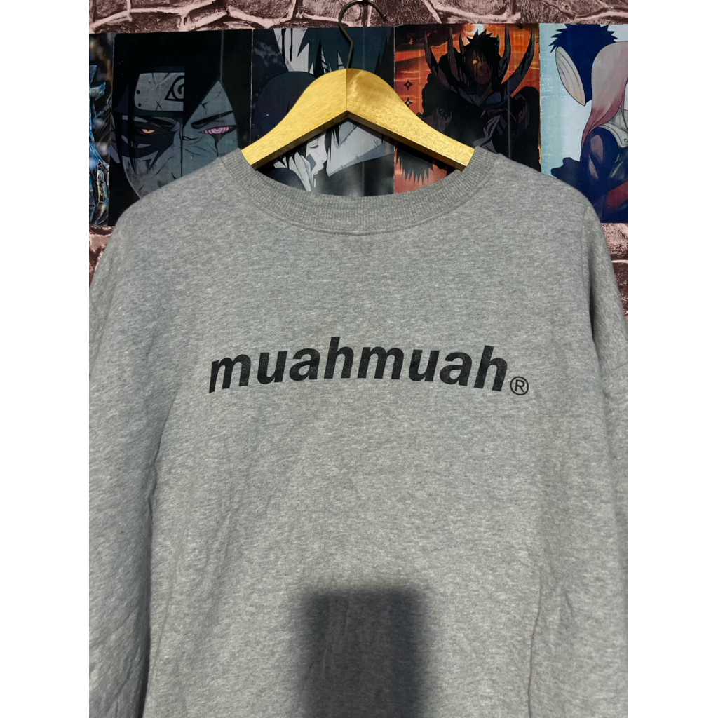 crewneck MUAHMUAH