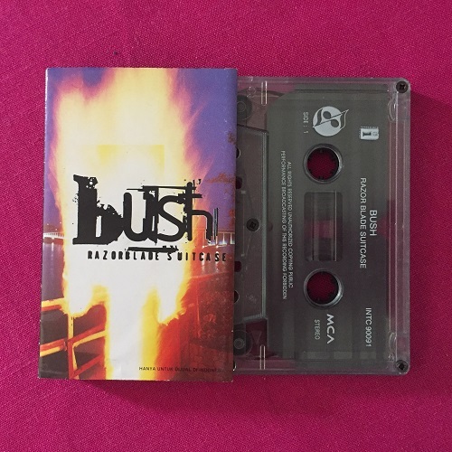 Kaset grunge: BUSH - Razorblade Suitcase