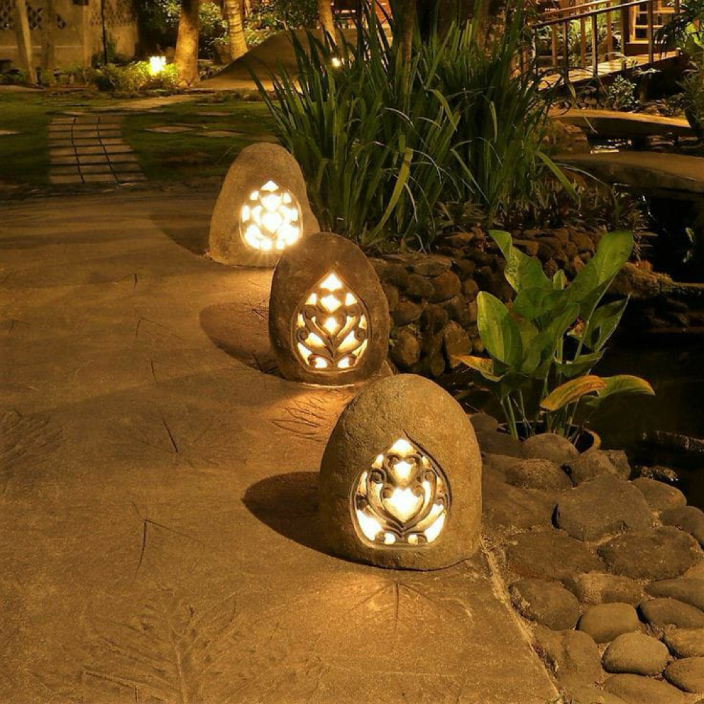 Lampu Taman Batu Ukir / Lampu Taman Batu Kali / Lampu Taman