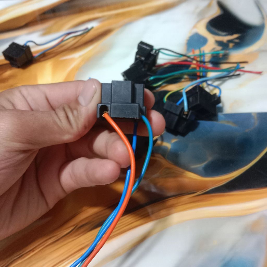 soket lampu besar depan mobil universal