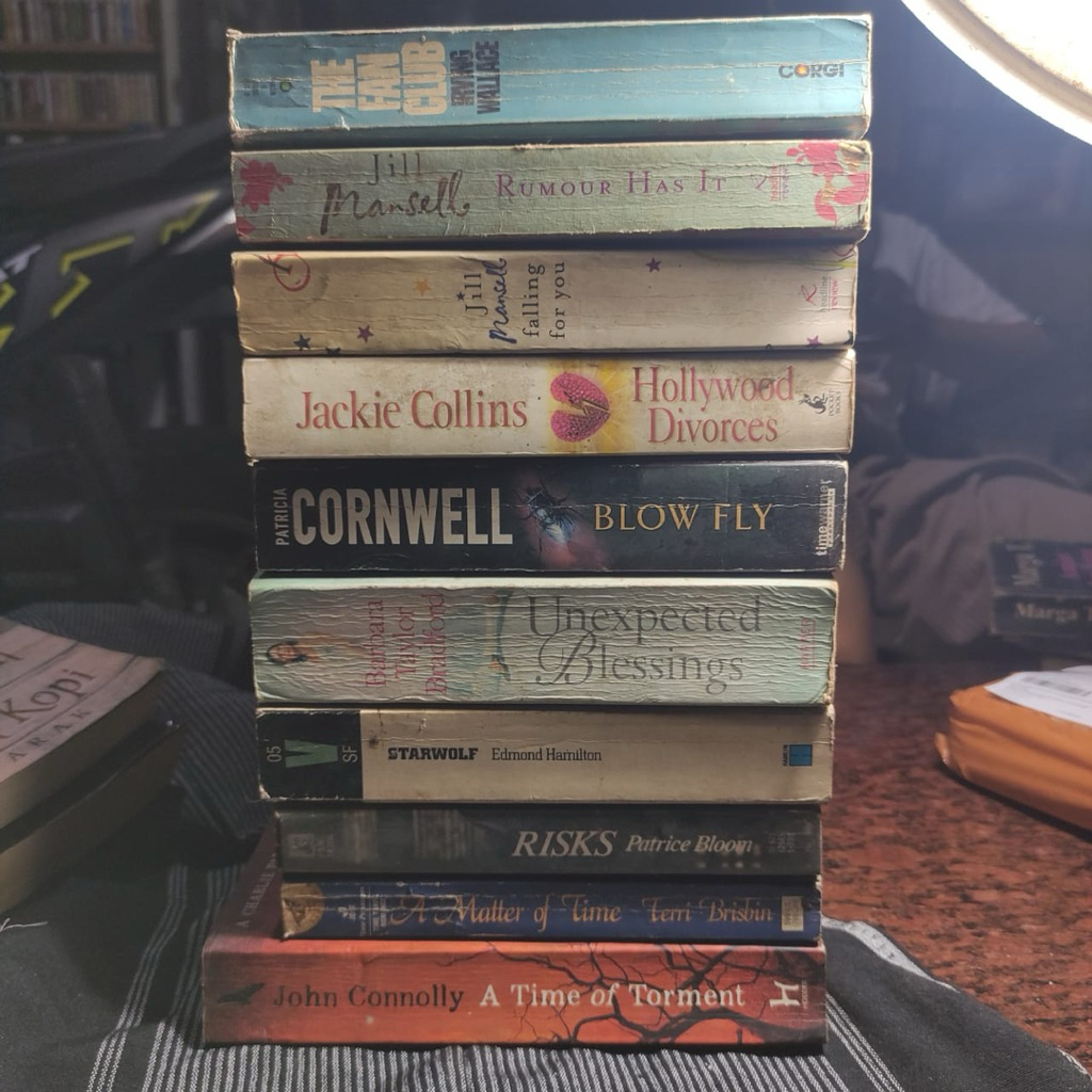 Novel Import Original – Romance, Thriller & Sci-Fi (Mansell, Collins, Connolly, Cornwell)