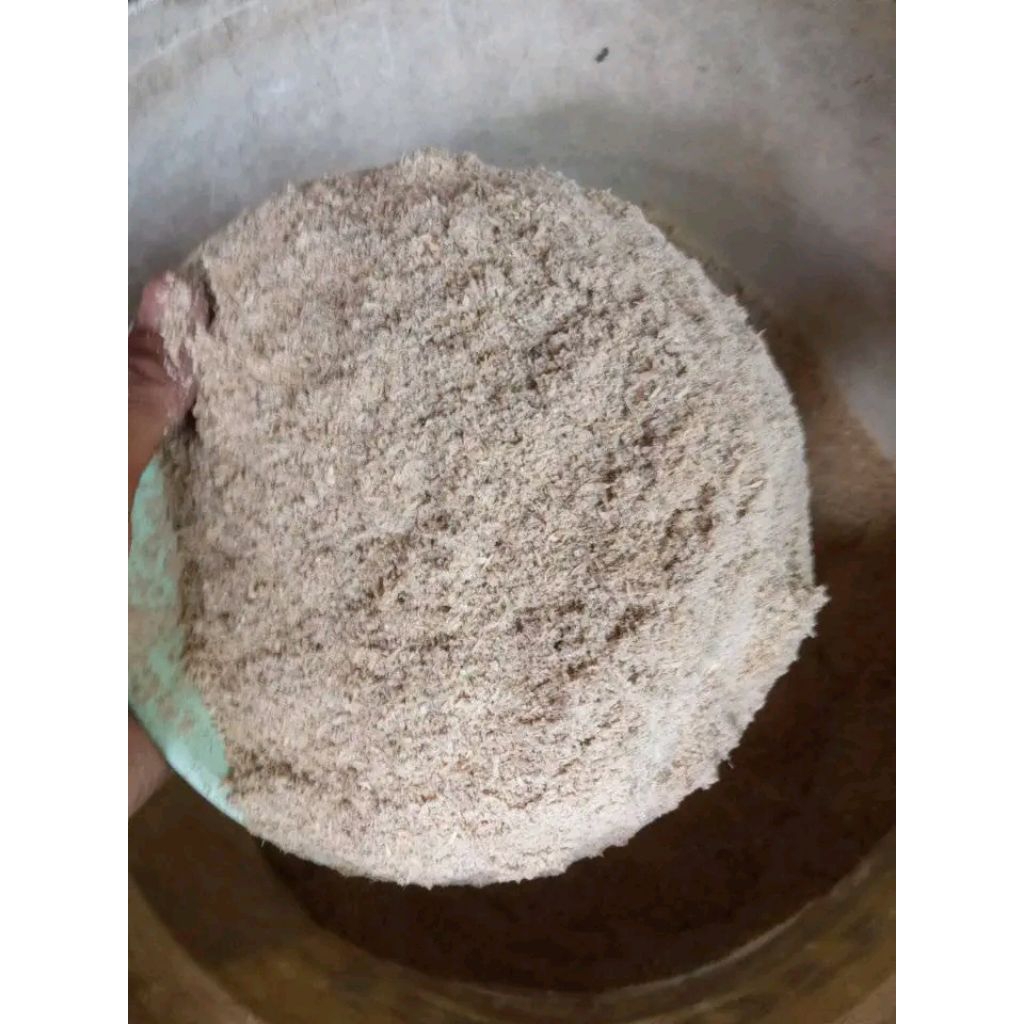 Dedak bekatul super pakan ayam