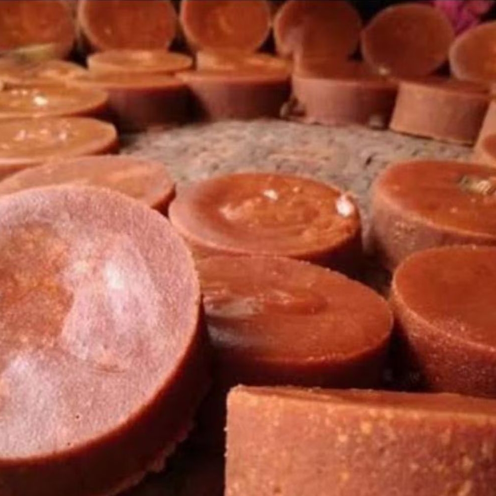 

Gula Jawa Asli 1 Kg Free Ongkir