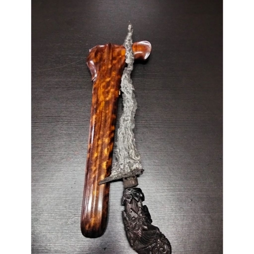 Keris Sepuh Carubuk Luk 7 Artefak Kuno Langka Otentik