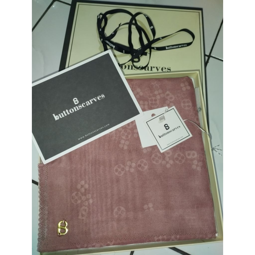 buttonscarves monogram scramble