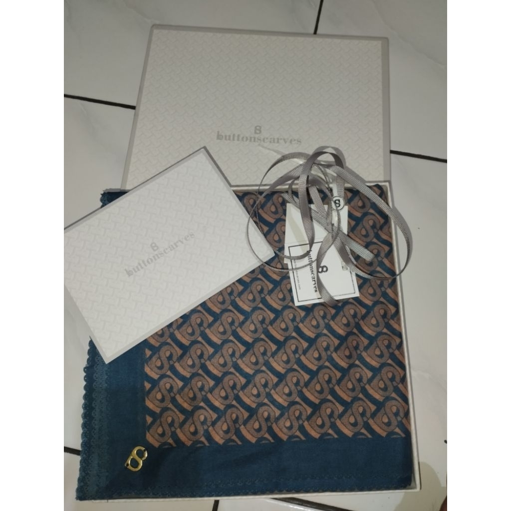 buttonscarves bimu gelato