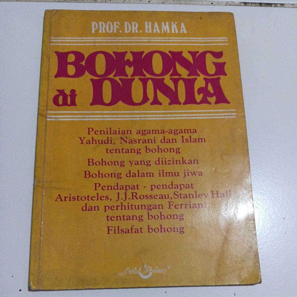 Buku bohong didunia