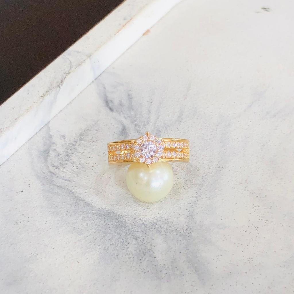 cincin emas solitaire listring blt 375/8k