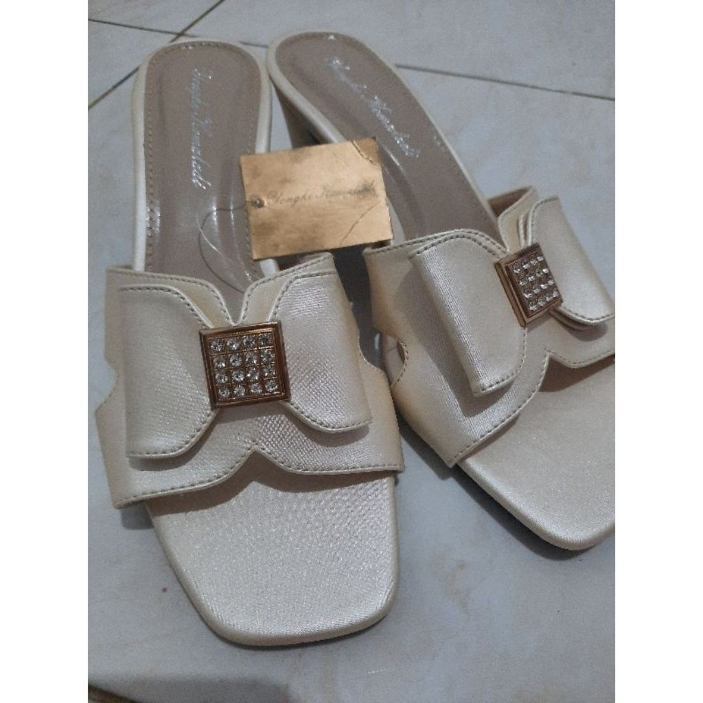 Preloved Heels (NEW)