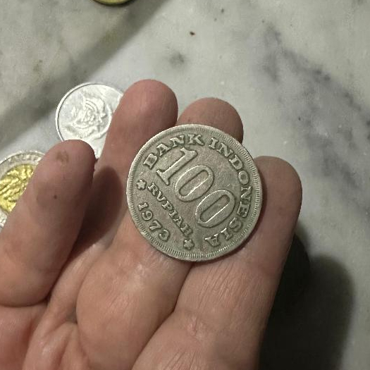 UANG KOIN 100 RUPIAH TAHUN 1973