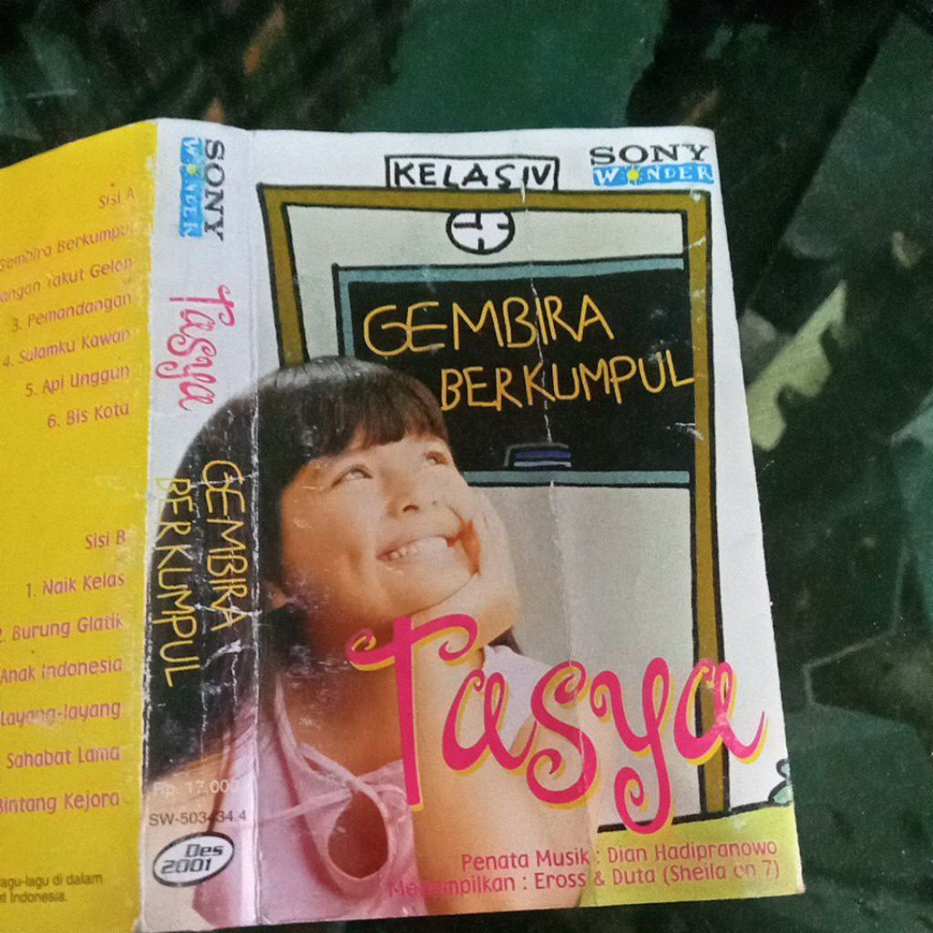 kaset pita TASYA AA001