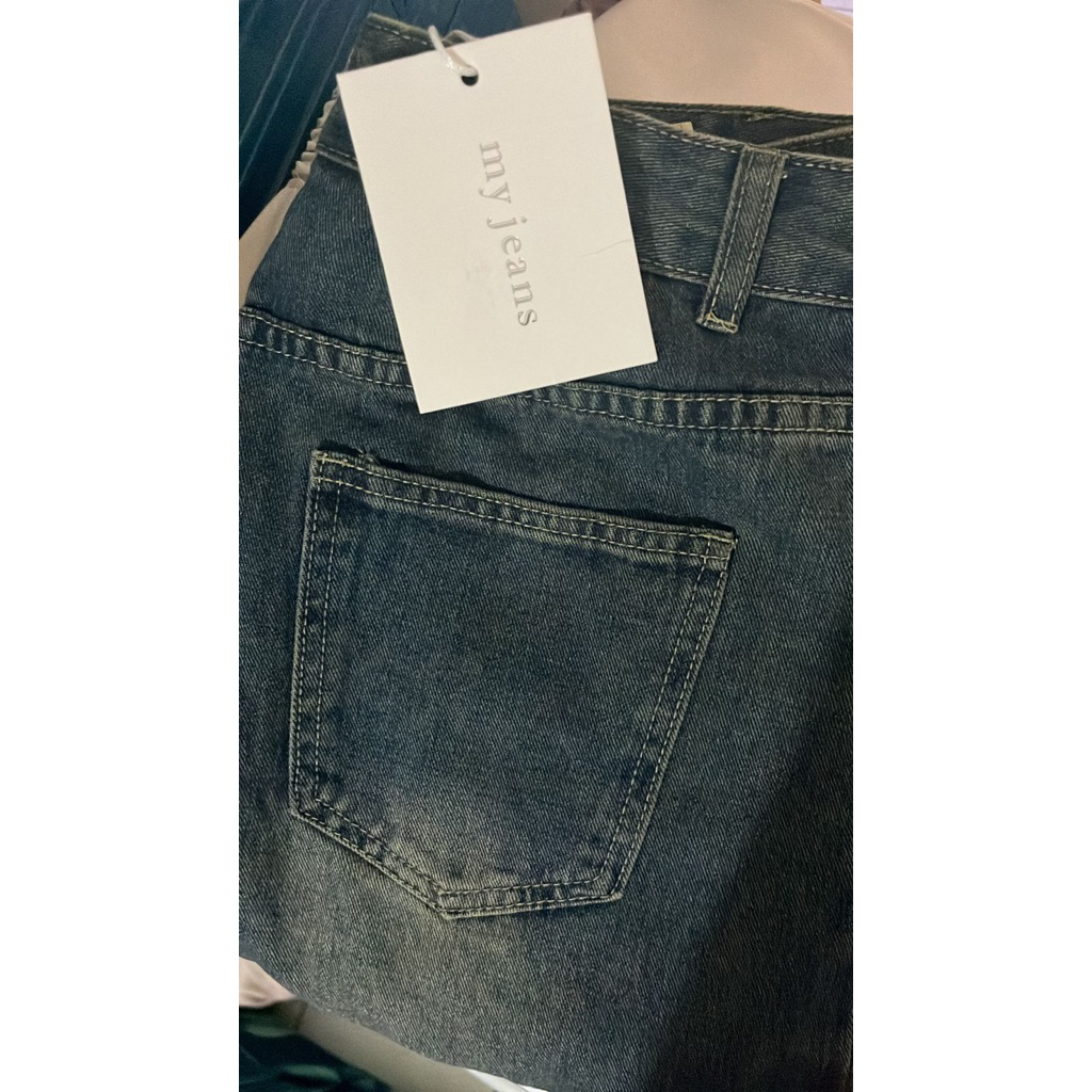by Lulu Jeans