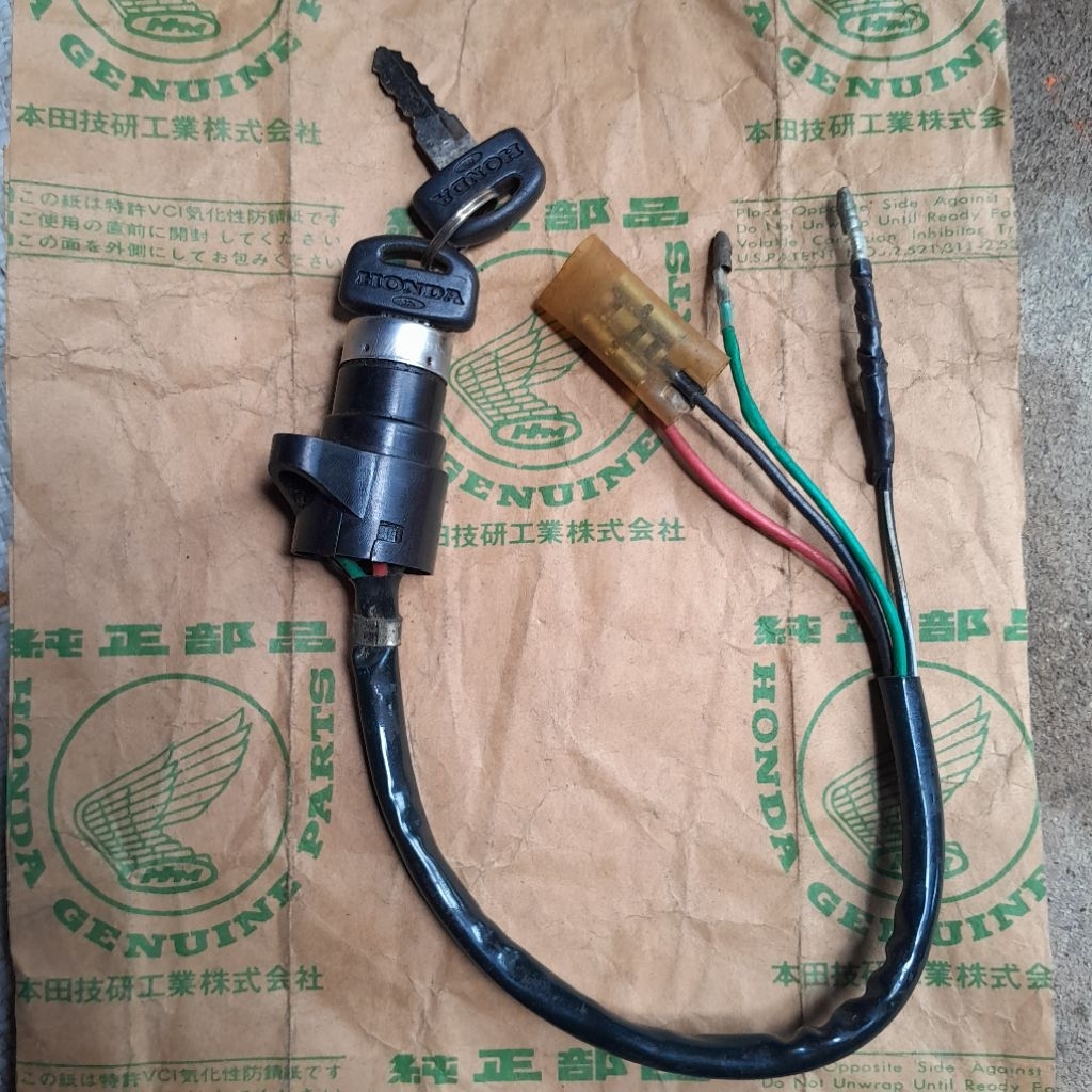 Kunci kontak honda cg110 cg125 cgn