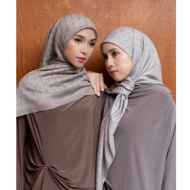 ARASCARF | Rare Monogram Series by Arascarf