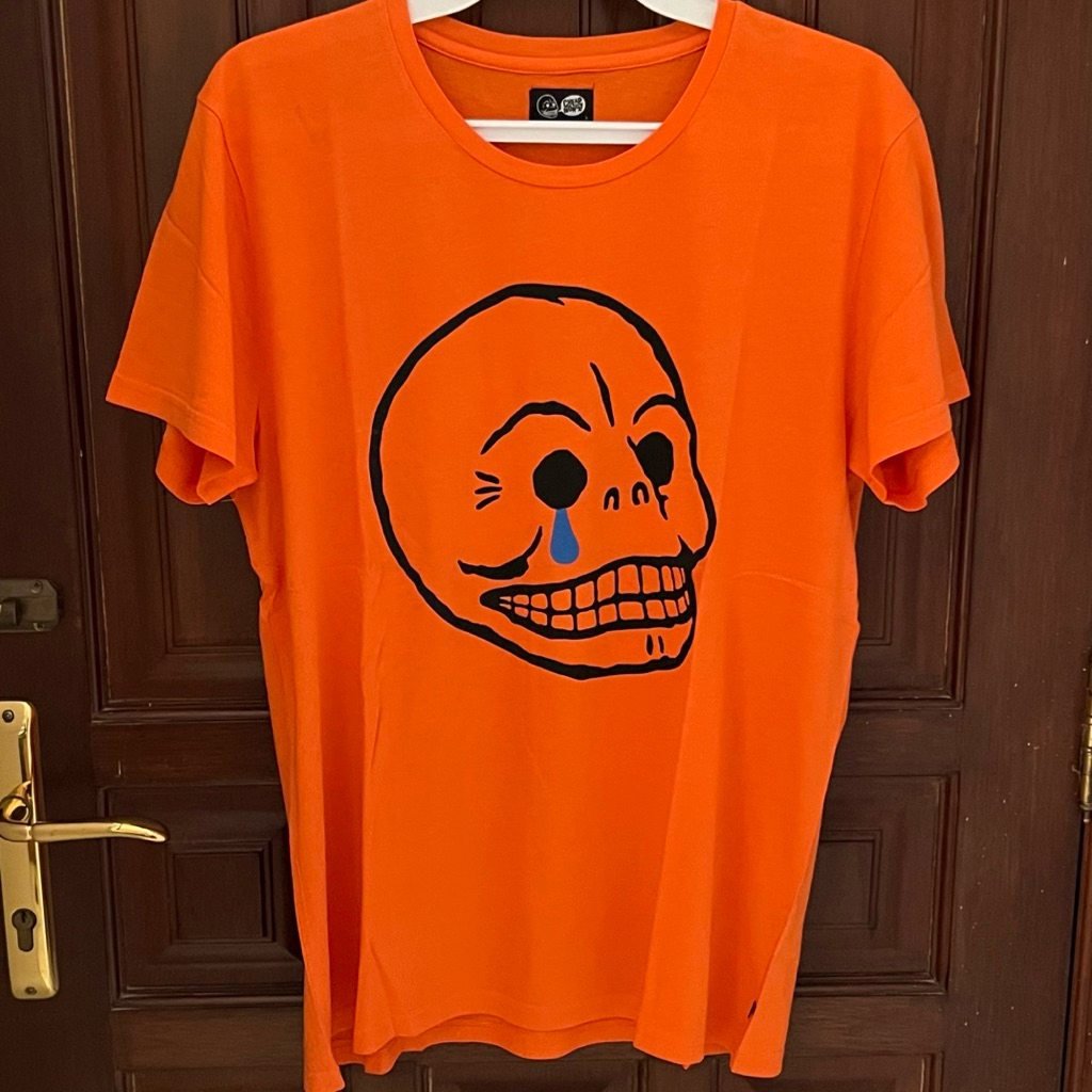 Kaos cheap monday orange size L second preloved