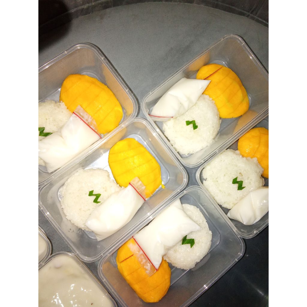 

MANGGO STICKY RICE ( PULUT MANGGA)
