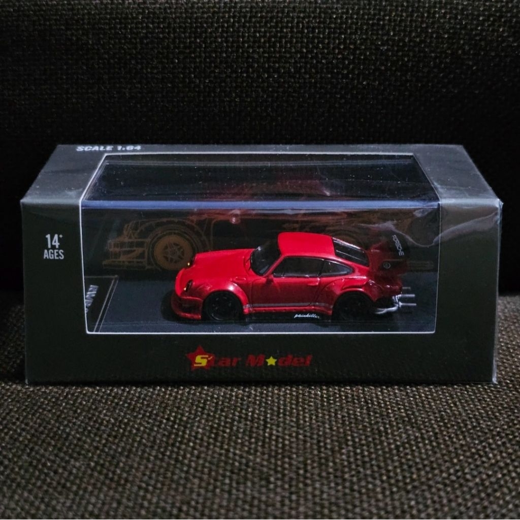 STAR MODEL Porsche RWB 930 Red