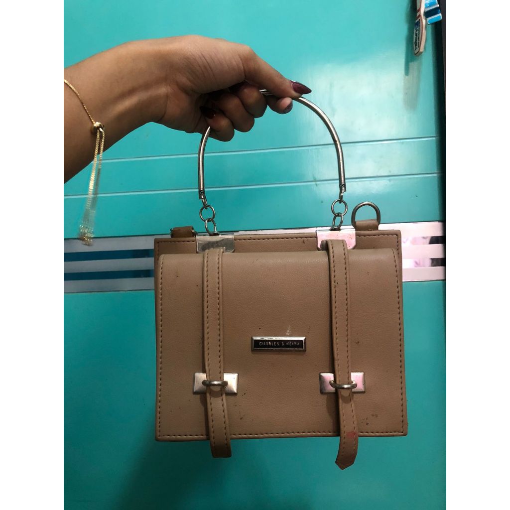 PRELOVED TAS CK
