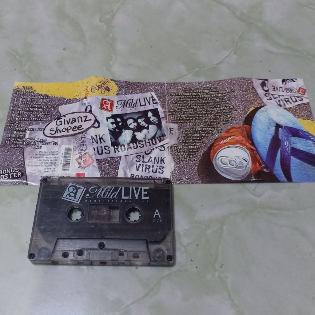 Kaset pita SLANK - Virus Roadshow