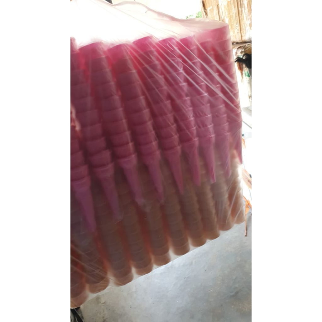 Cone/krupuk es krim isi 800 pcs/ 1 bal ukuran 3 cm