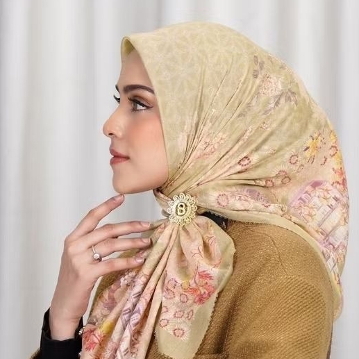Parisian Crepe Buttonscarves