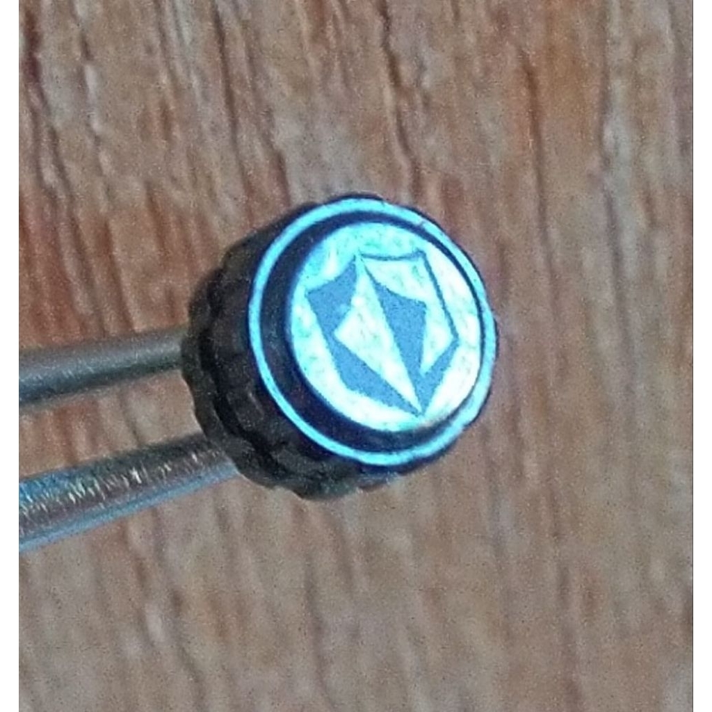 Crown Knop Jam Tangan Ori Bekas Copotan Expedition Diameter 0.5mm Panjang 0.7mm