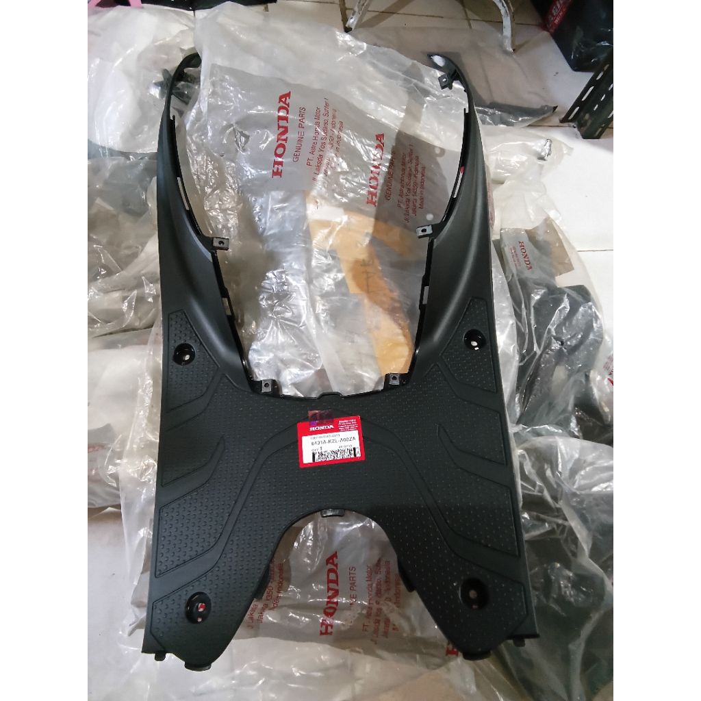6431A KZL A00ZA STEP FLOOR PIJAKAN KAKI HONDA SPACY ORIGINAL AHM