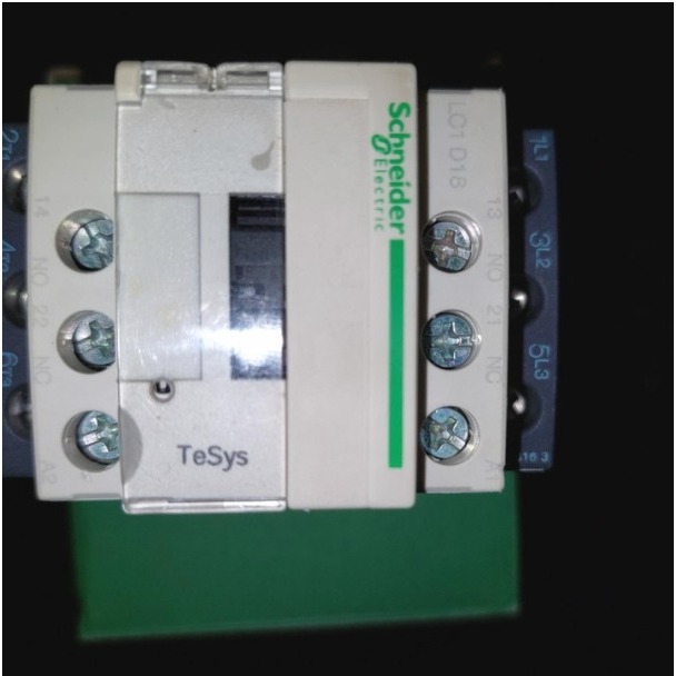 SCHNEIDER CONTACTOR LC1D18 32A 220V SCHNEIDER