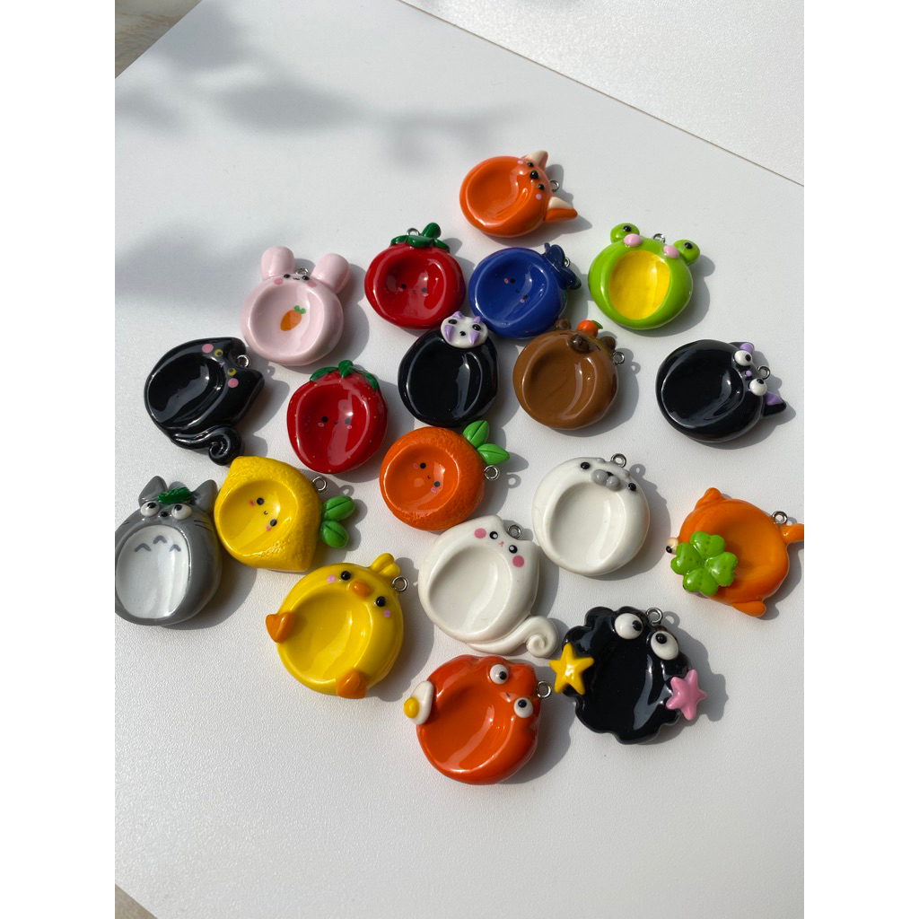 Worry stone / clay / clay art / gantungan