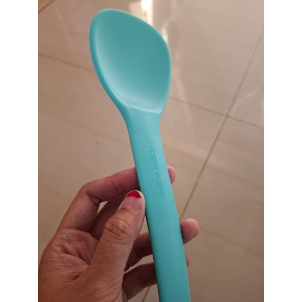 centong nasi tupperware