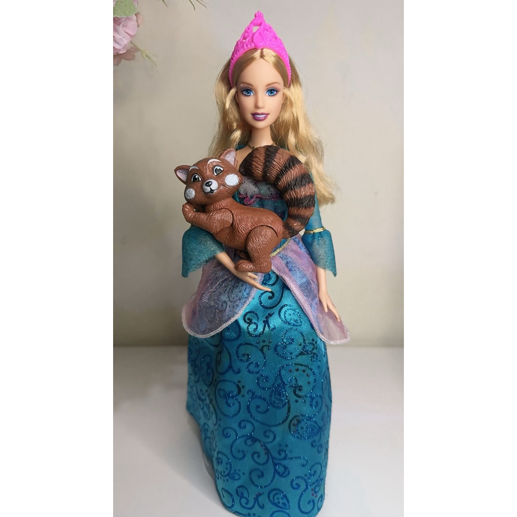 Barbie Rosella as the Island Princess