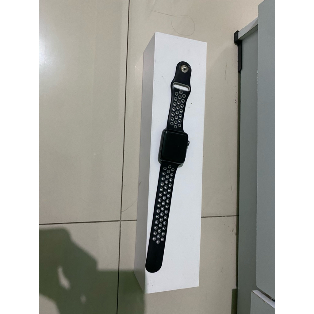 apple watch series 3 grey 42mm