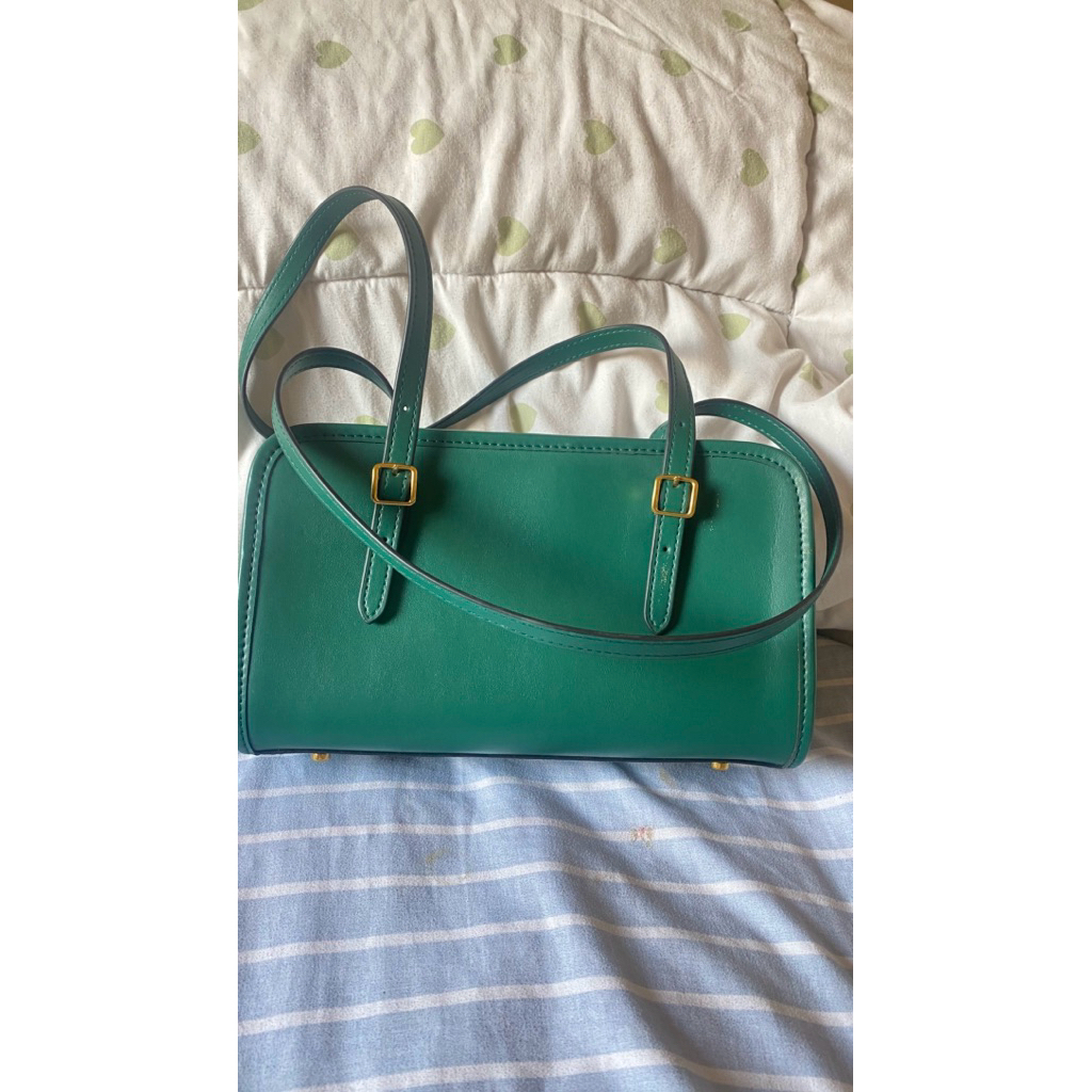 Preloved coach swing zip signature canvas (green)