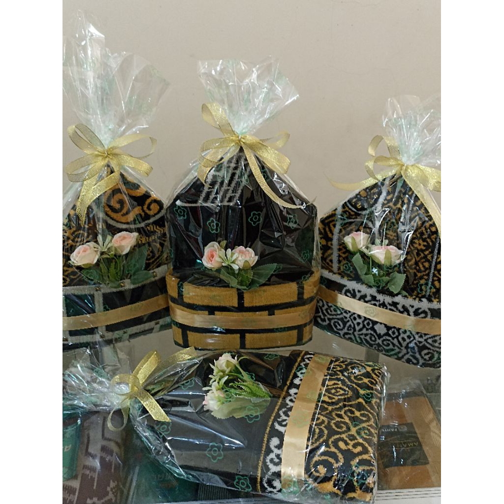 PAKET OLEH2 HAJI UMROH