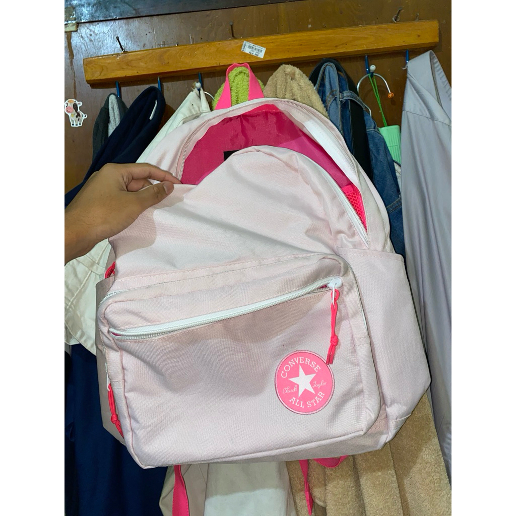 Converse backpack (preloved)