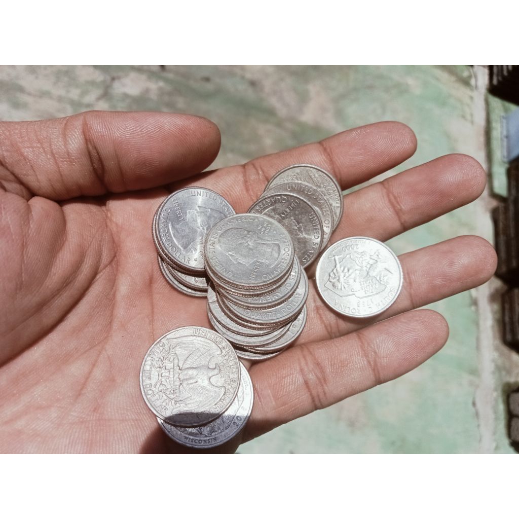 4 keping quarter dollar mamarika tahun campur