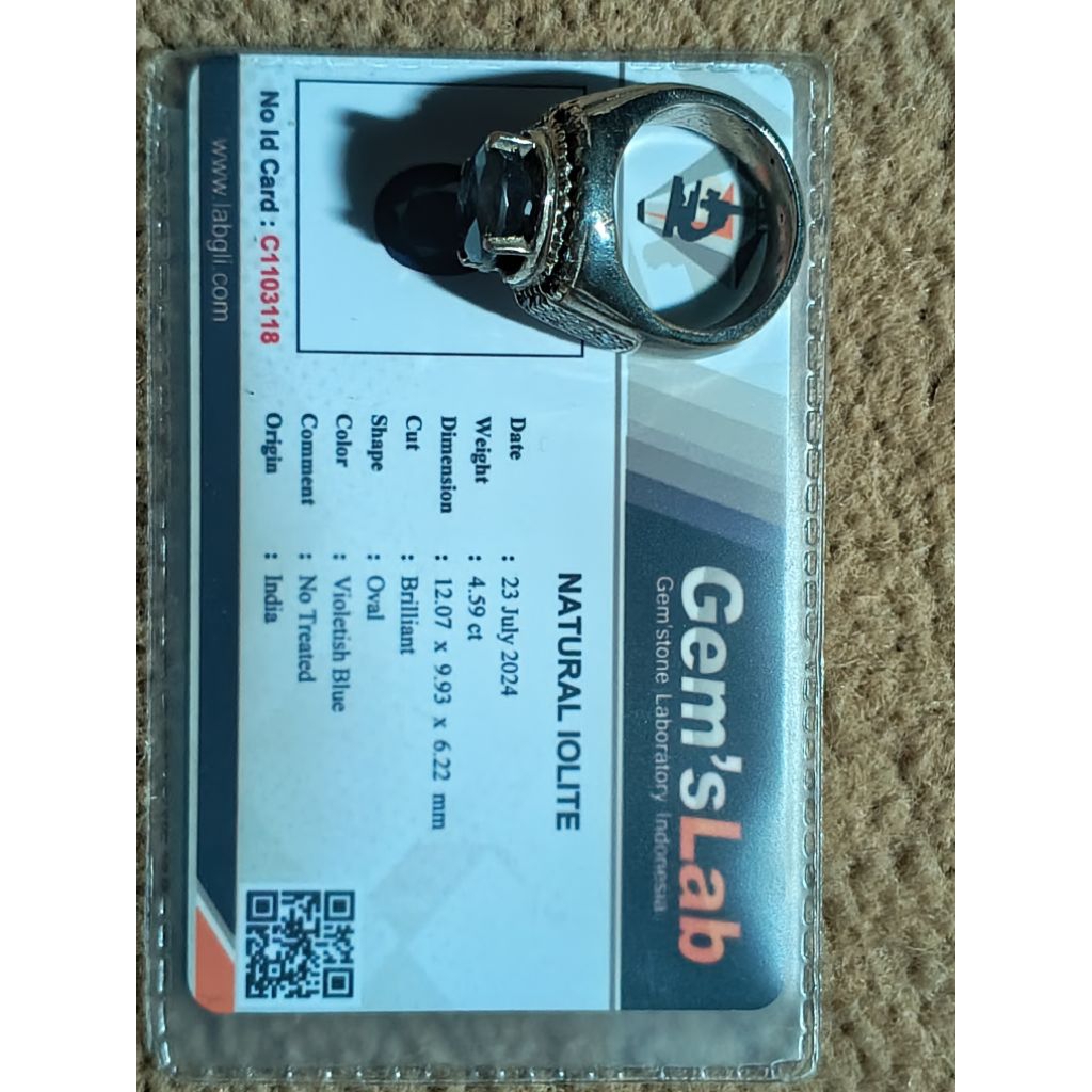 batu permata natural iolite cutting brilliant