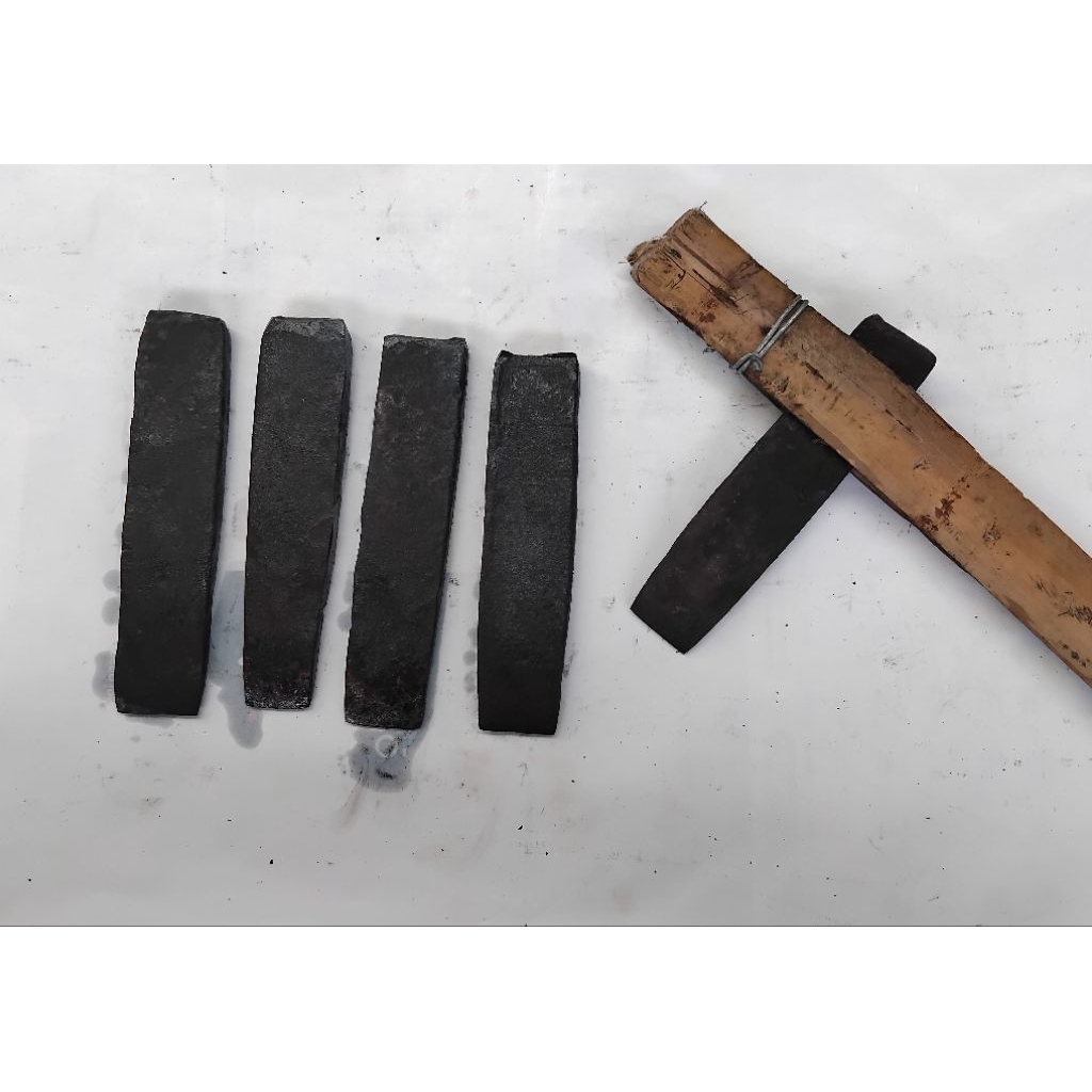 Betel / Betel Pecah Besi / Betel Potong Besi / Betel Pande Besi