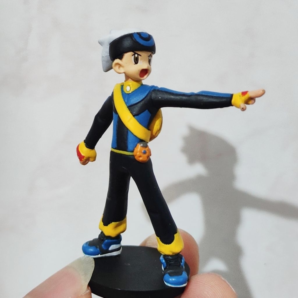 Figur Pokemon Trainer Brendan Rare – Mini Figure Original Color Standable Like "New"