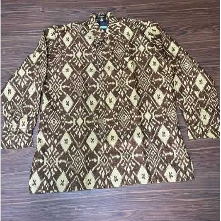 Kemeja Endek Lengan Panjang Pria Motif Wajik Ukir Bahan Katun Adem Cocok Untuk Wisuda Seragam Keluar