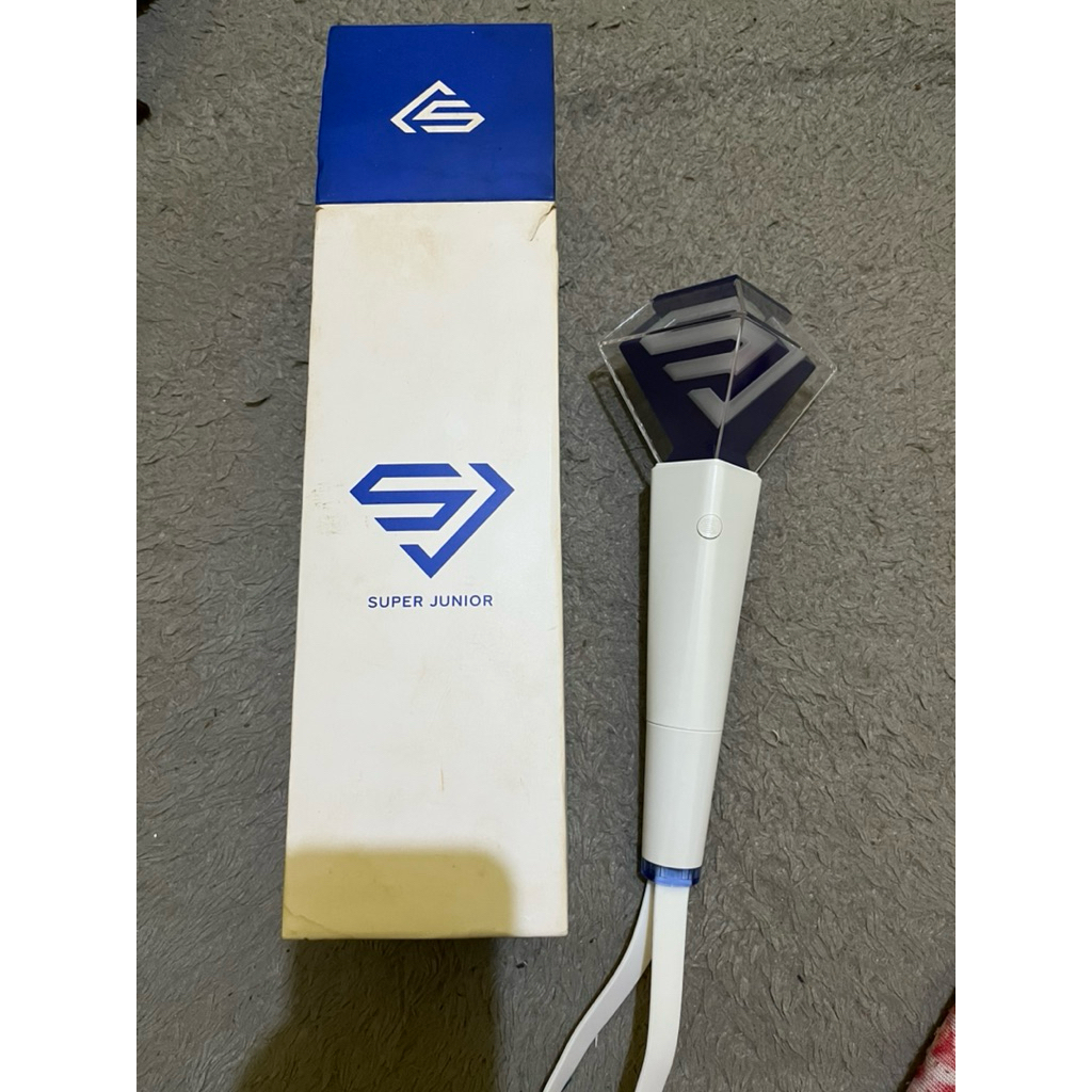PRELOVED LIGHTSTICK SUPER JUNIOR (SUBONG)