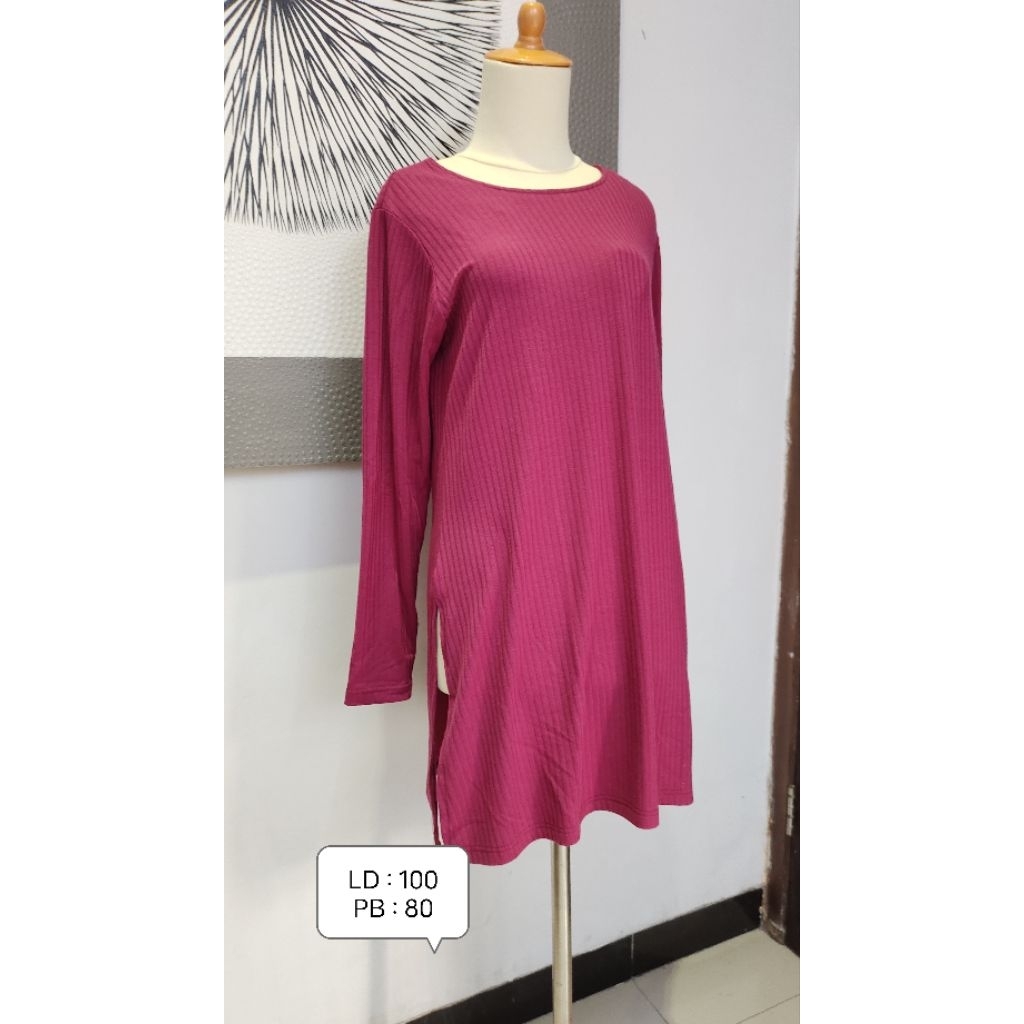 preloved kaos tunik knit budrgundy