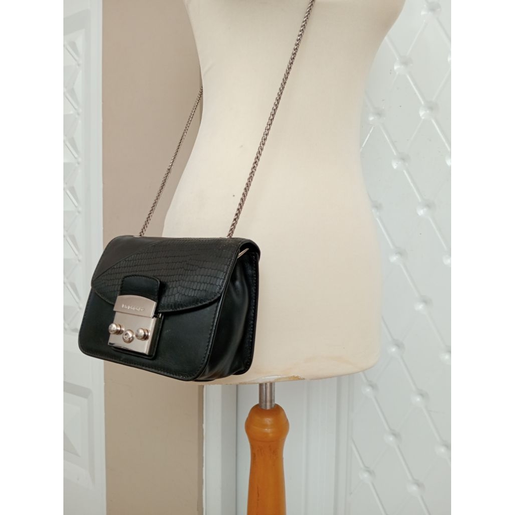 Lapagayo tas Sling mini kulit asli